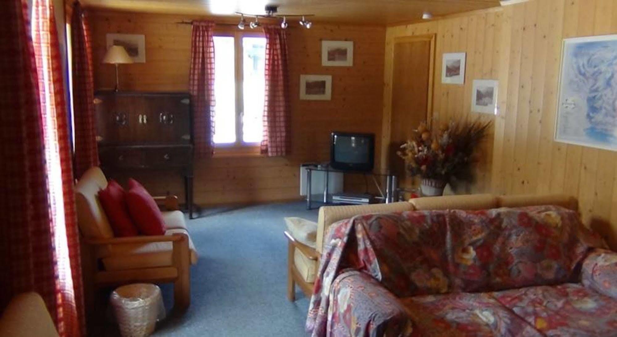 Chalet Suisse Bed And Breakfast Morgins Exterior photo